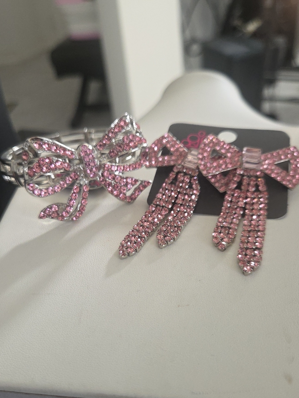 Paparazzi Pink Gem Bow Bracelet And Earrings Set NWT